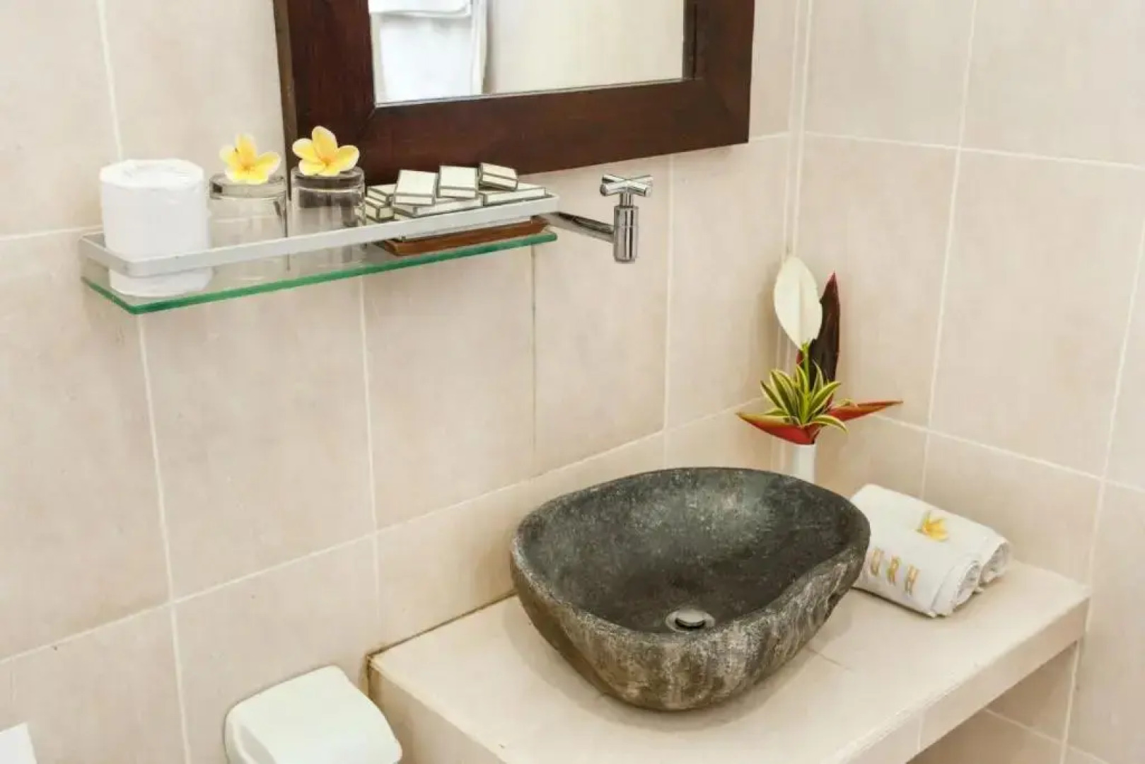 Ubud Raya Boutique Hotel