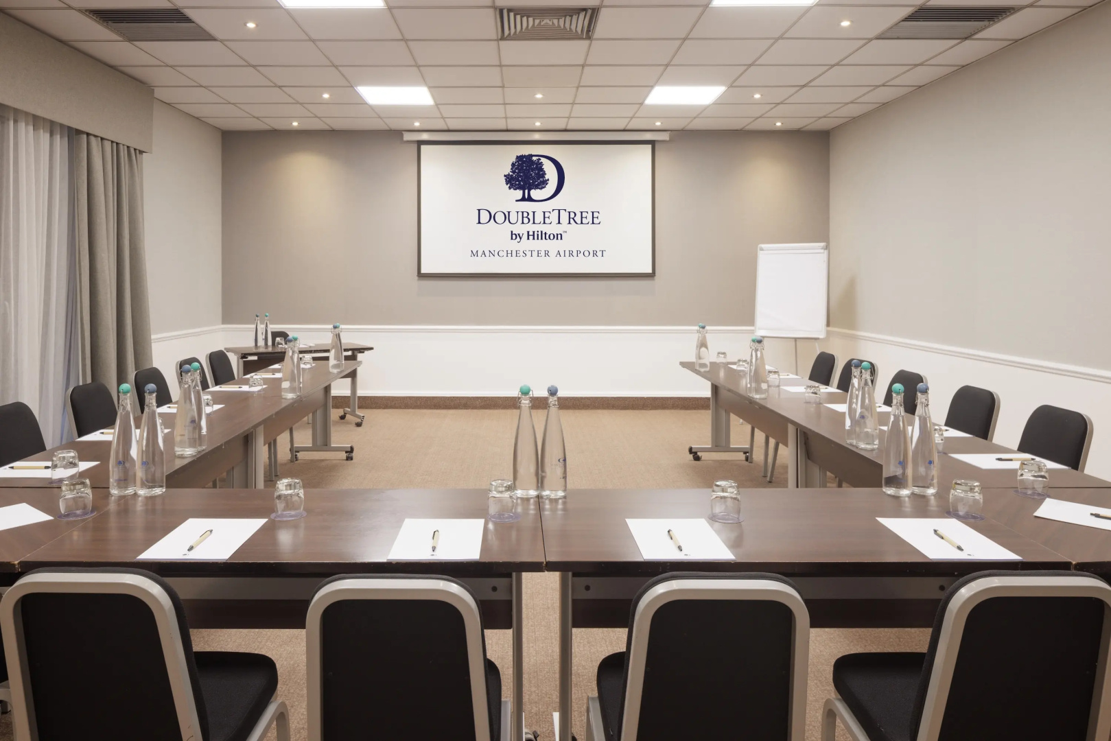 DoubleTree by Hilton Manchester Airport