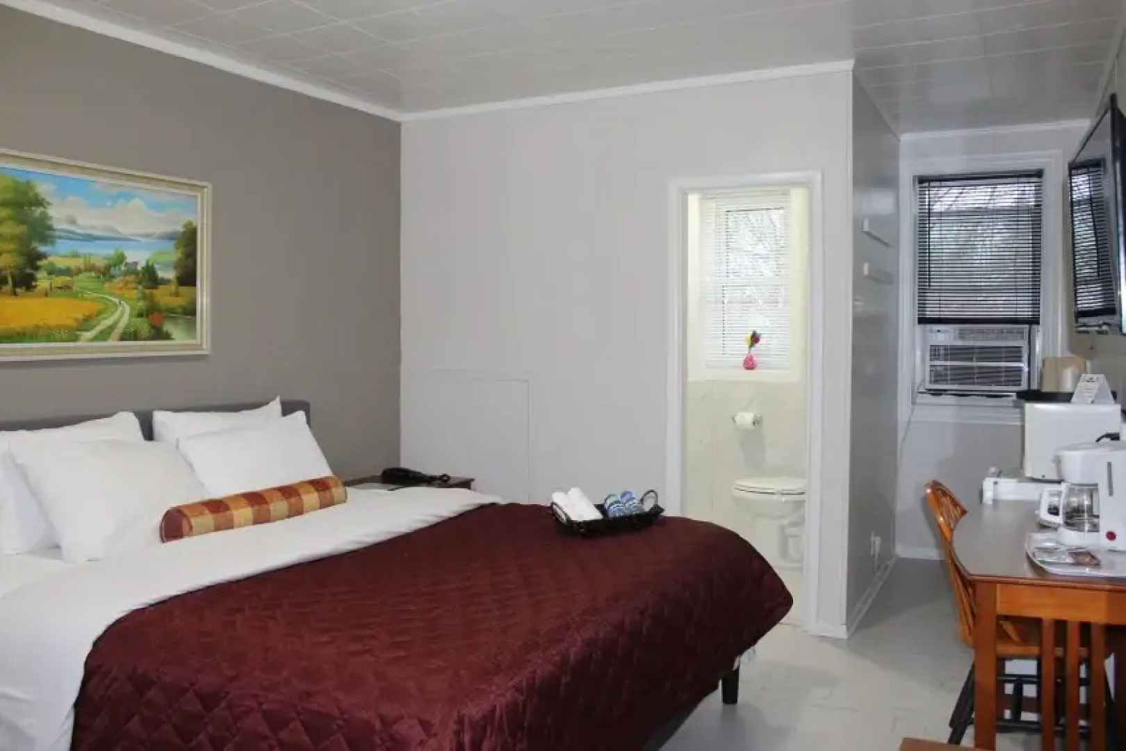 Sunrise Inn