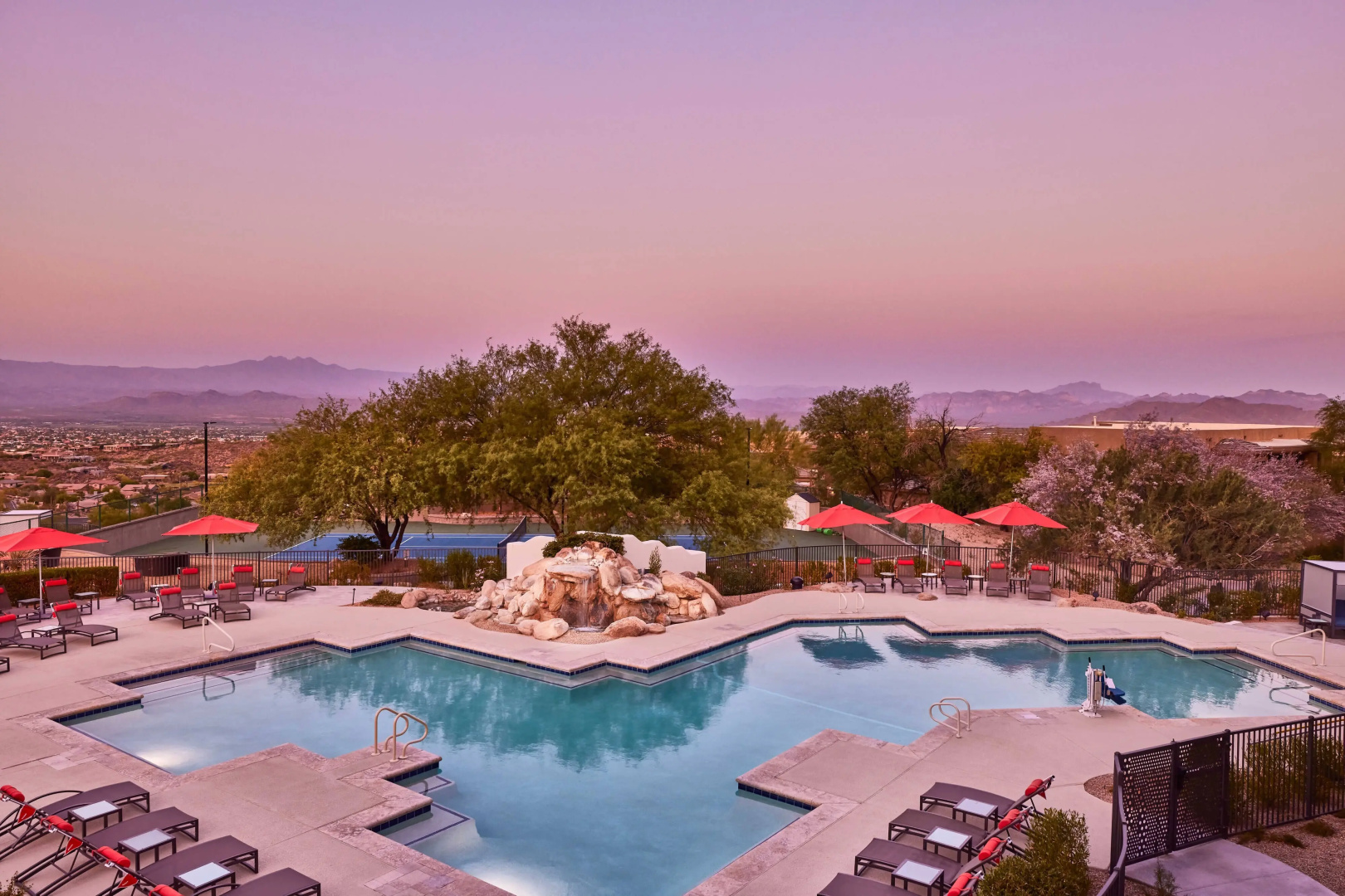 Отель ADERO Scottsdale Resort, Autograph Collection