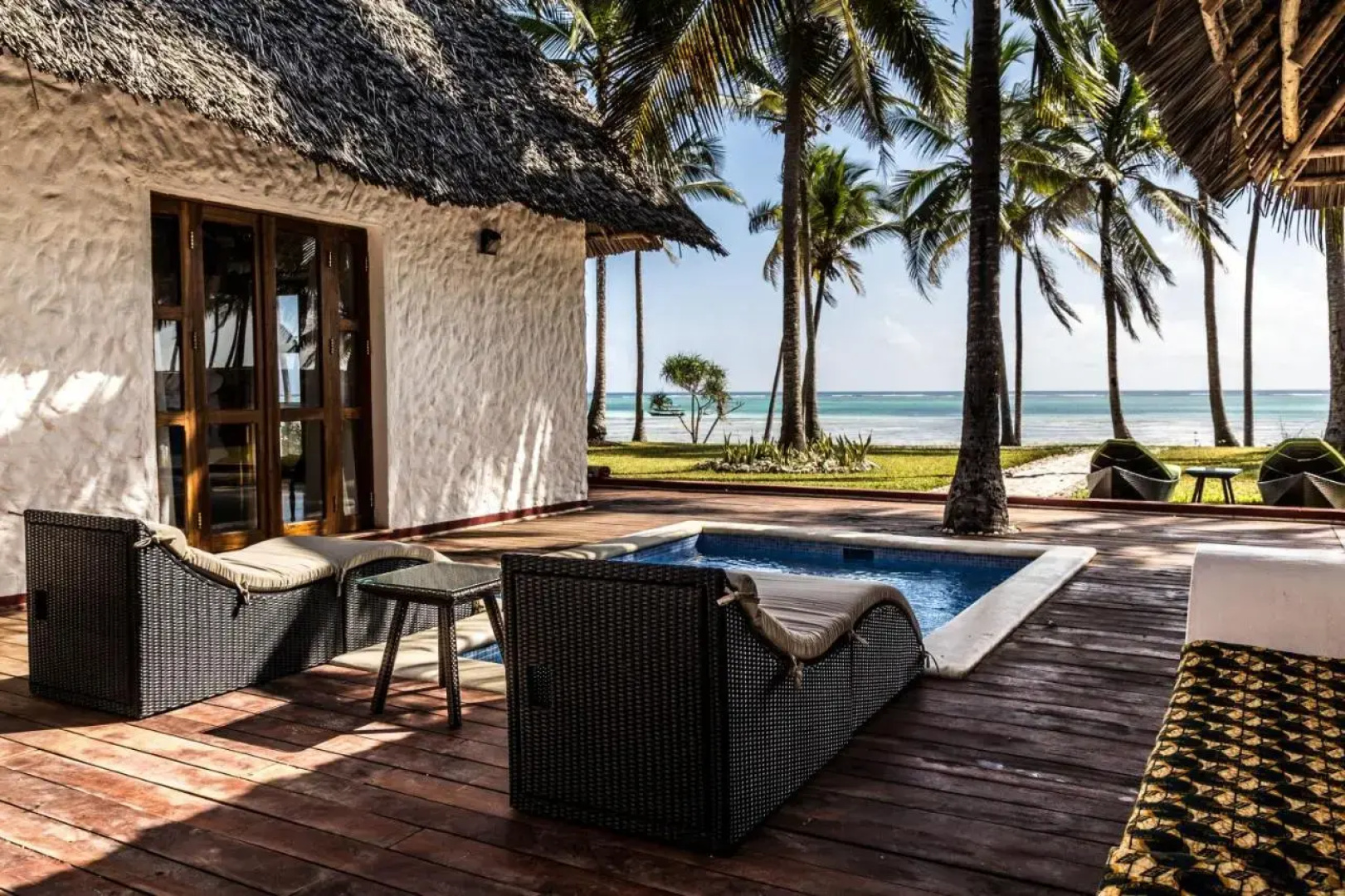 Курортный отель Karafuu Beach Resort & Spa