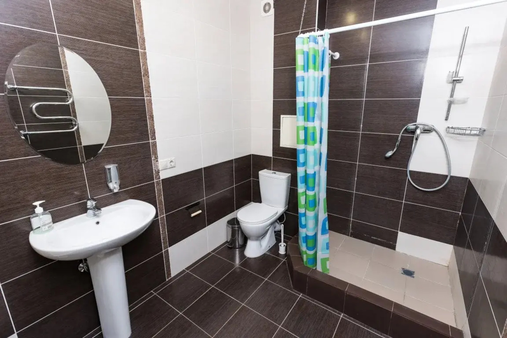 Yug Alyans Guest house