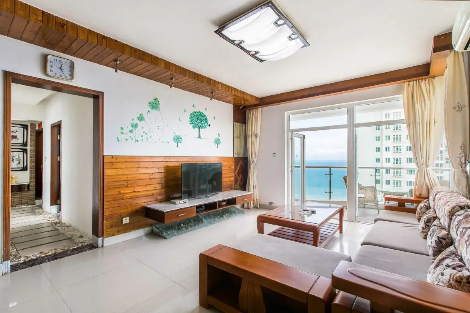 Sanya Hai Hua Apartment