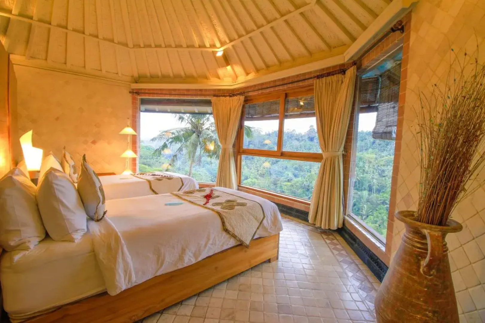Kupu Kupu Barong Villas and Tree Spa by L'Occitane