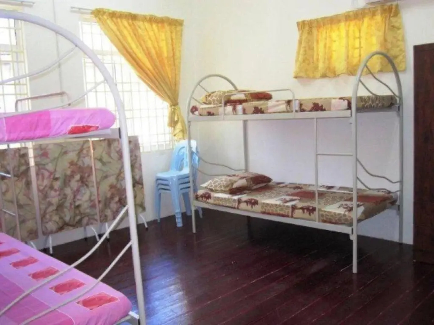 Venus Female Boarding House (отель для женщин)
