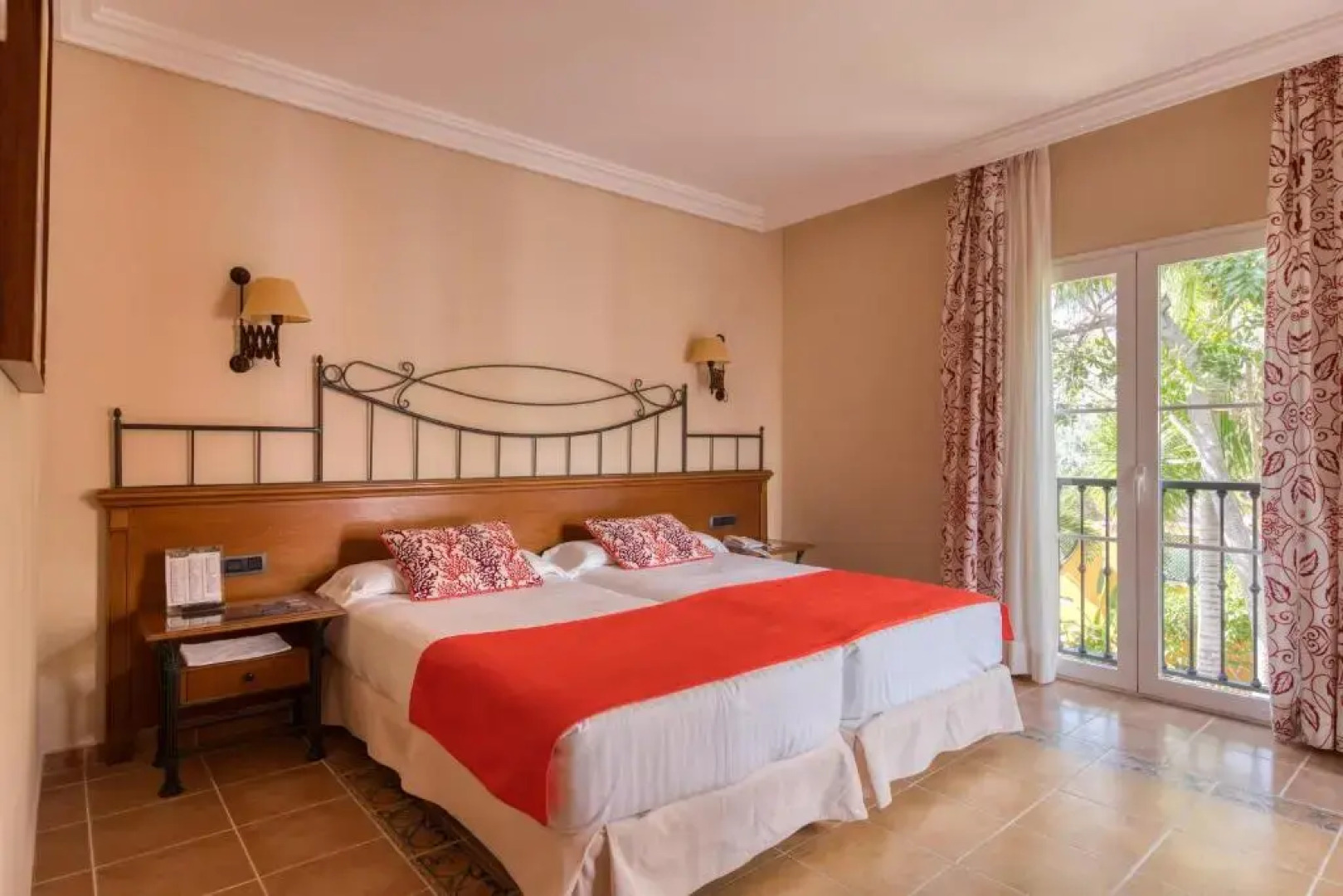 Отель Cordial Mogán Playa