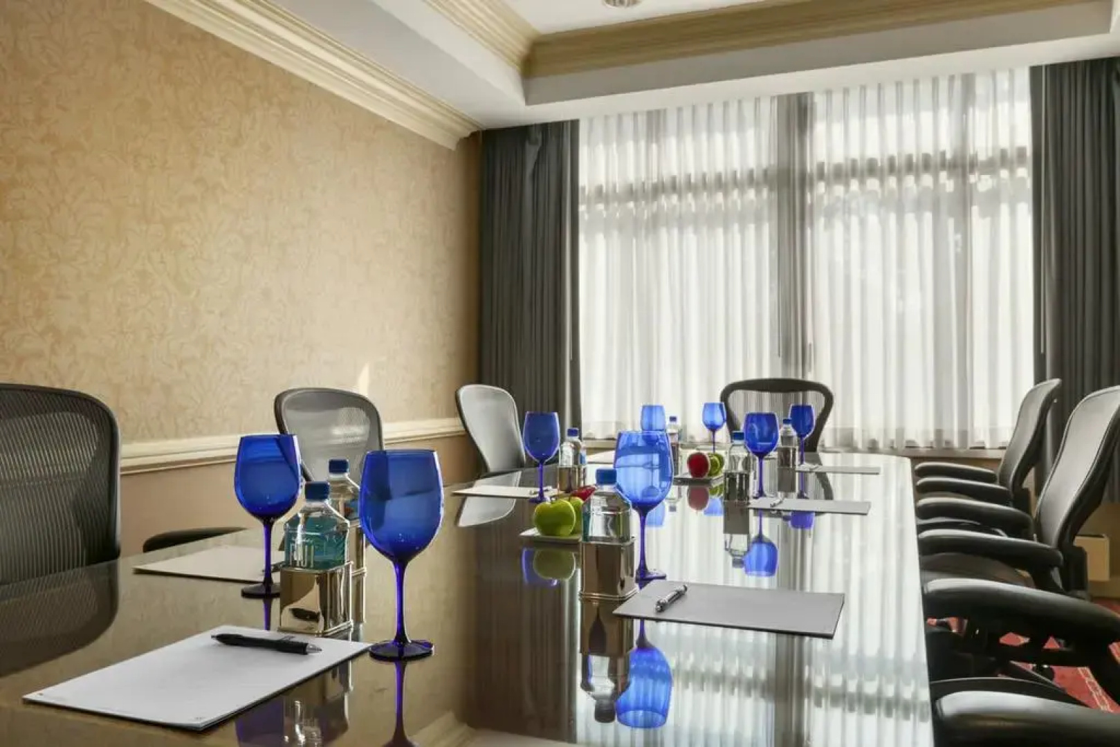 Embassy Suites by Hilton Philadelphia Valley Forge