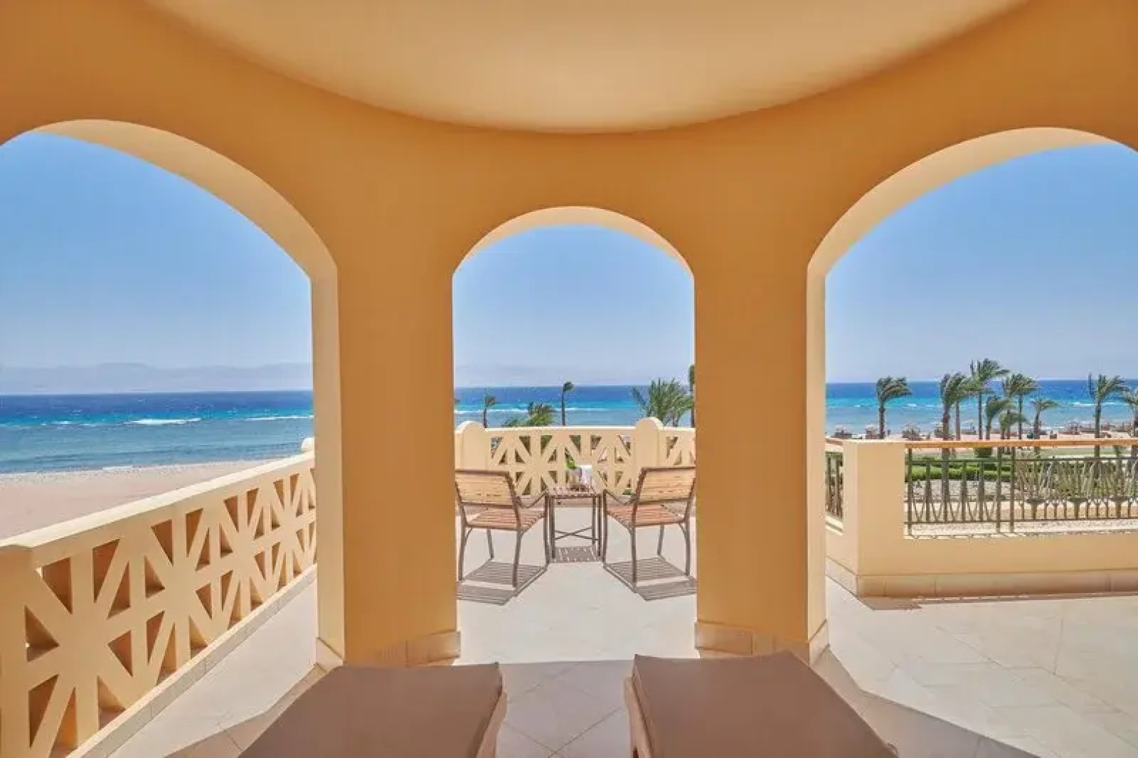 Mosaique Beach Resort