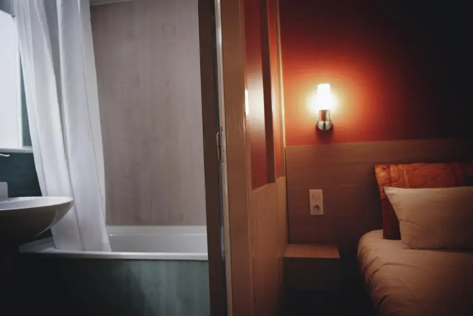 La Roseraie - Hotel & Restaurant