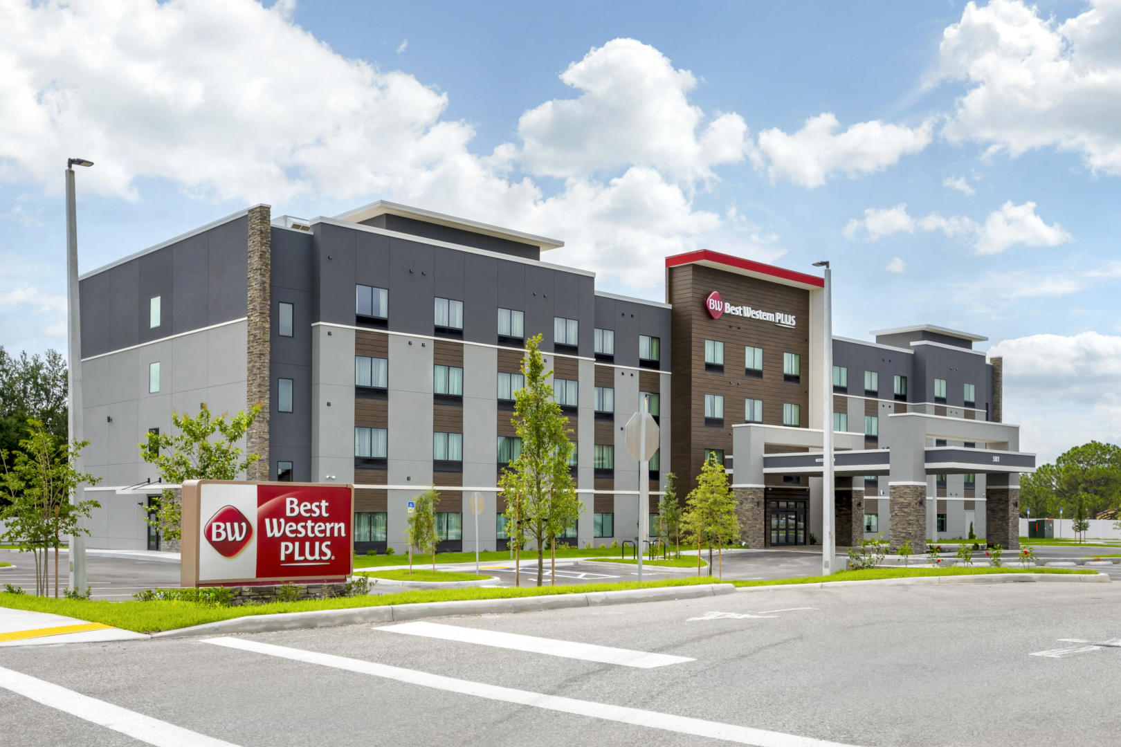 Best Western Plus Winter Haven Inn & Suites