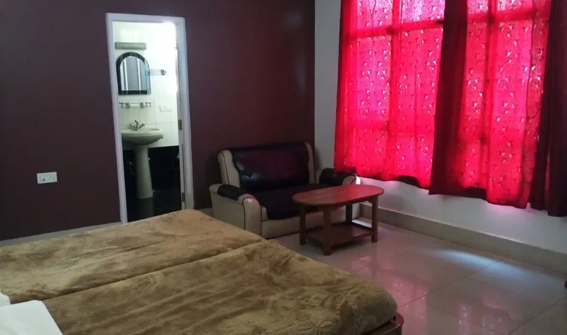 Hotel The Zara Residency