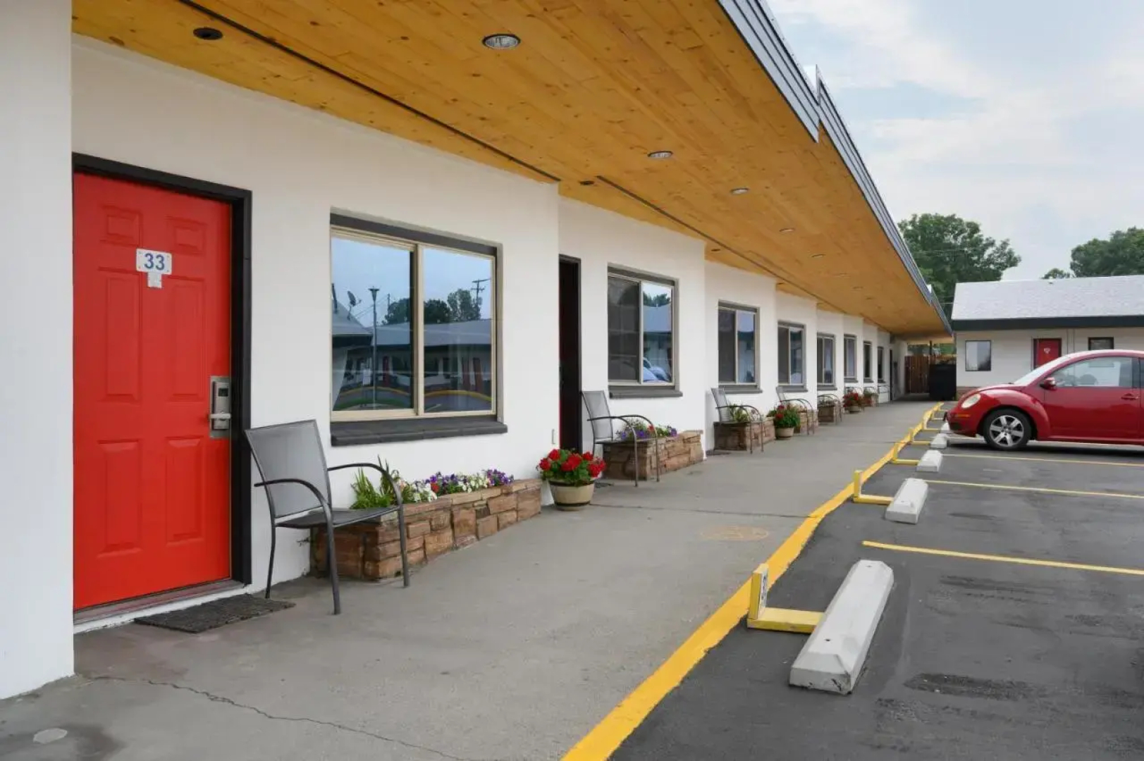 The Sapphire Motel