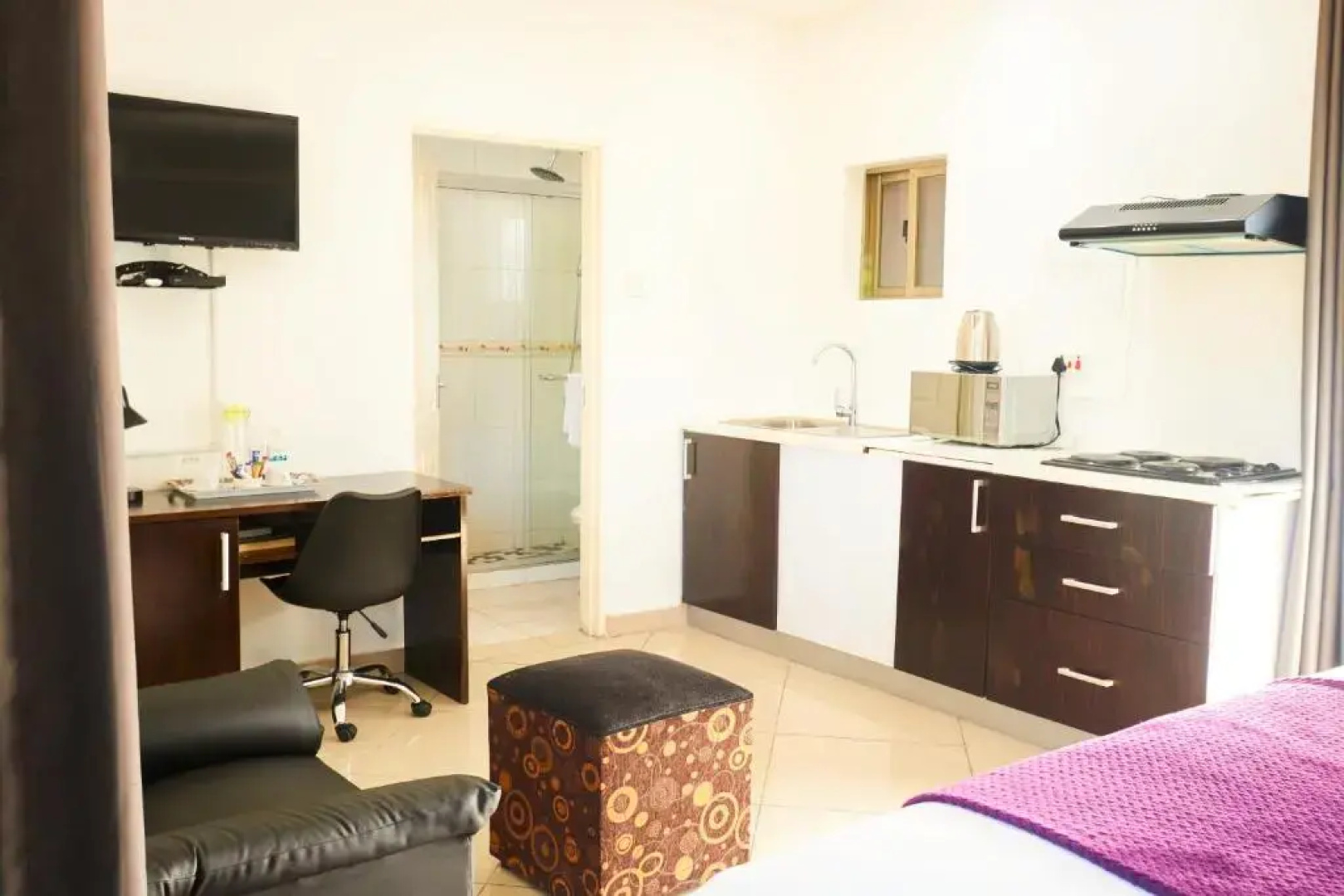 Laha Hotel