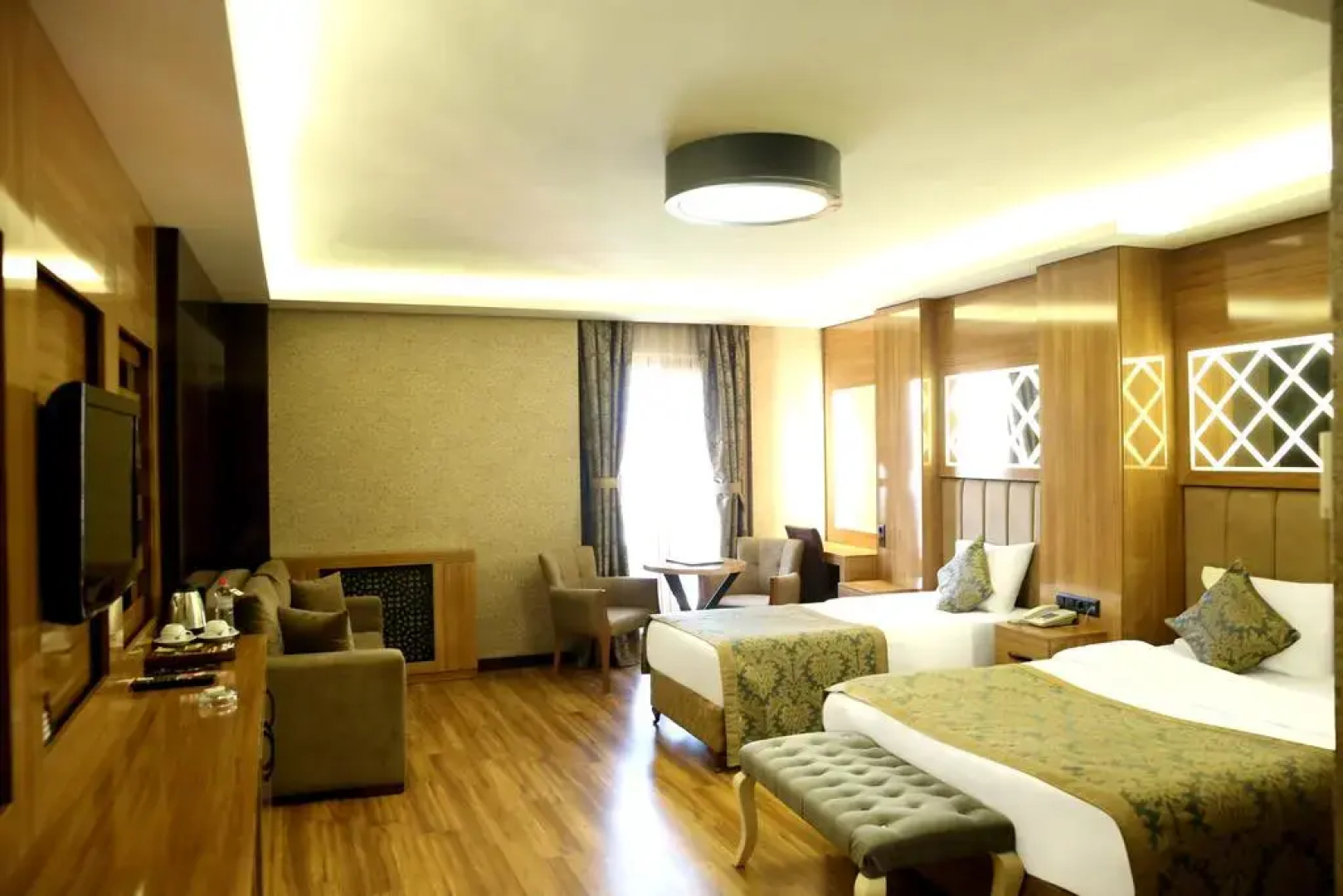 Emirtimes Hotel Tuzla