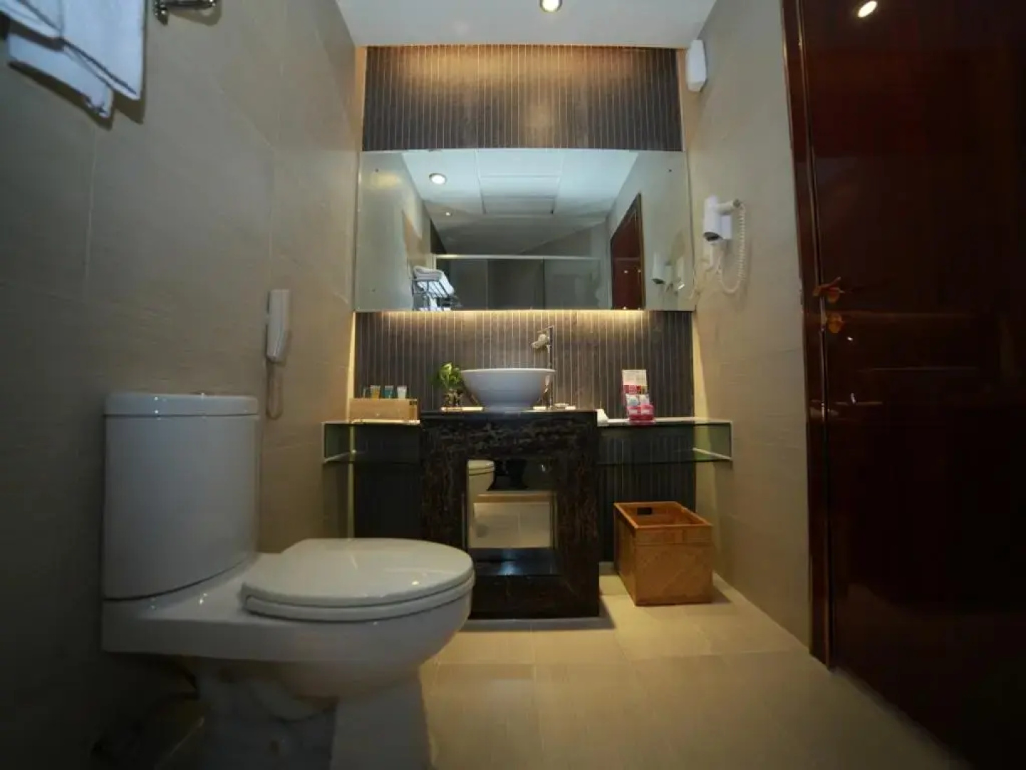 Kingsa Hotel