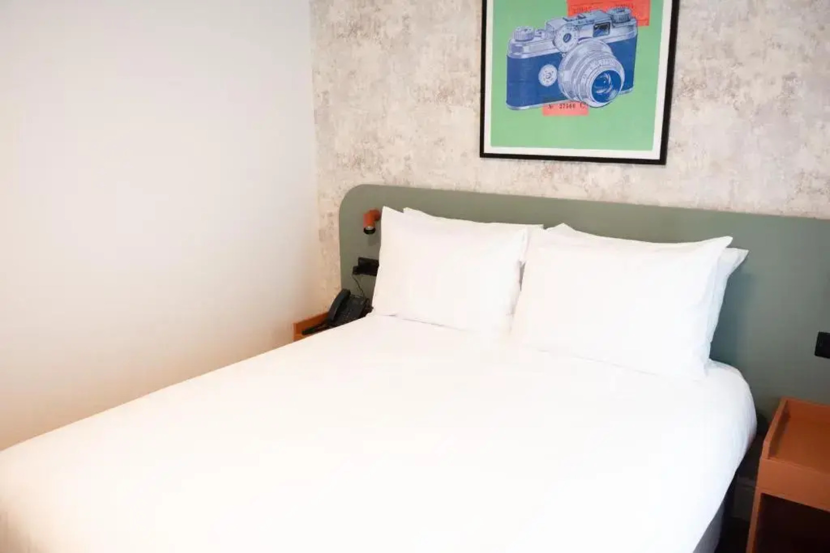 Garner Reading City Centre by IHG