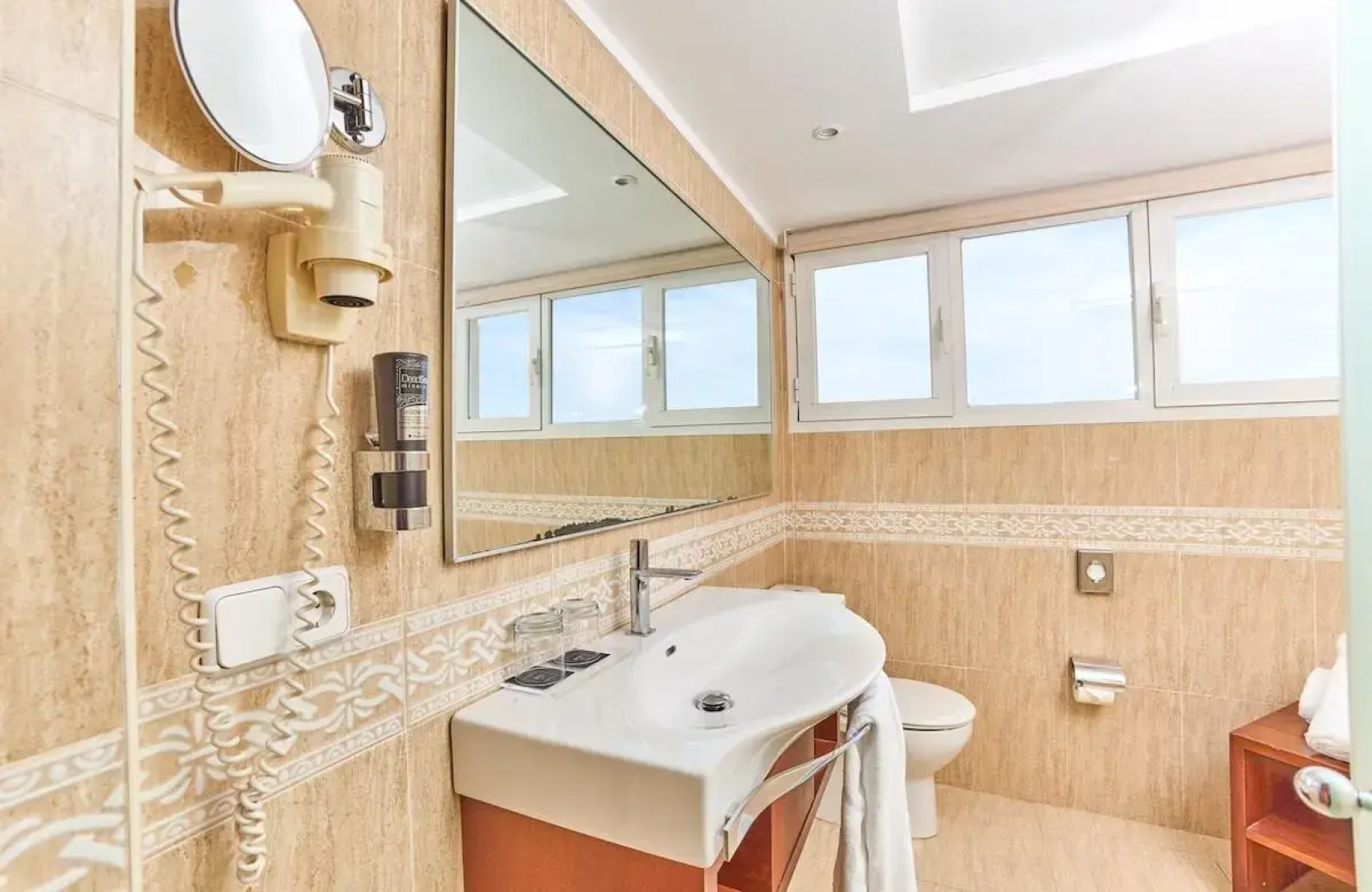 Отель NYX Hotel Ibiza - Adults Only