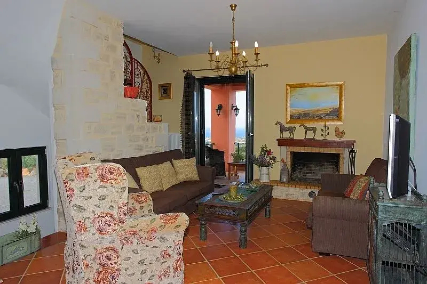 Anatoli Villa