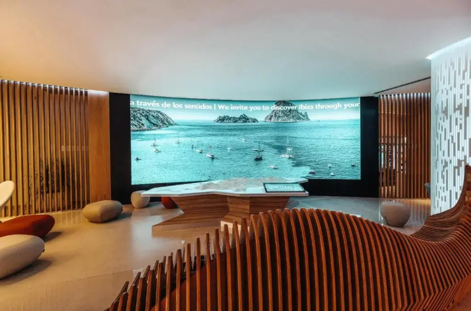 Отель The Ibiza Twiins 