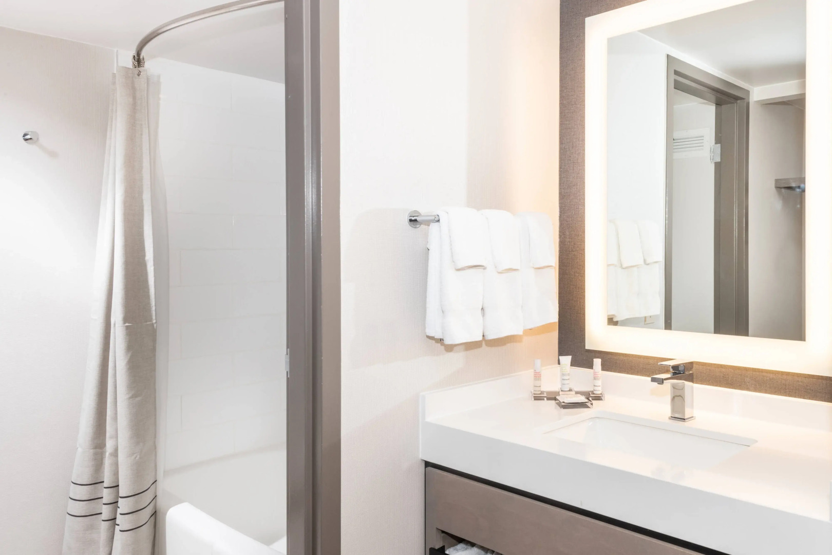 Pittsburgh Airport Marriott