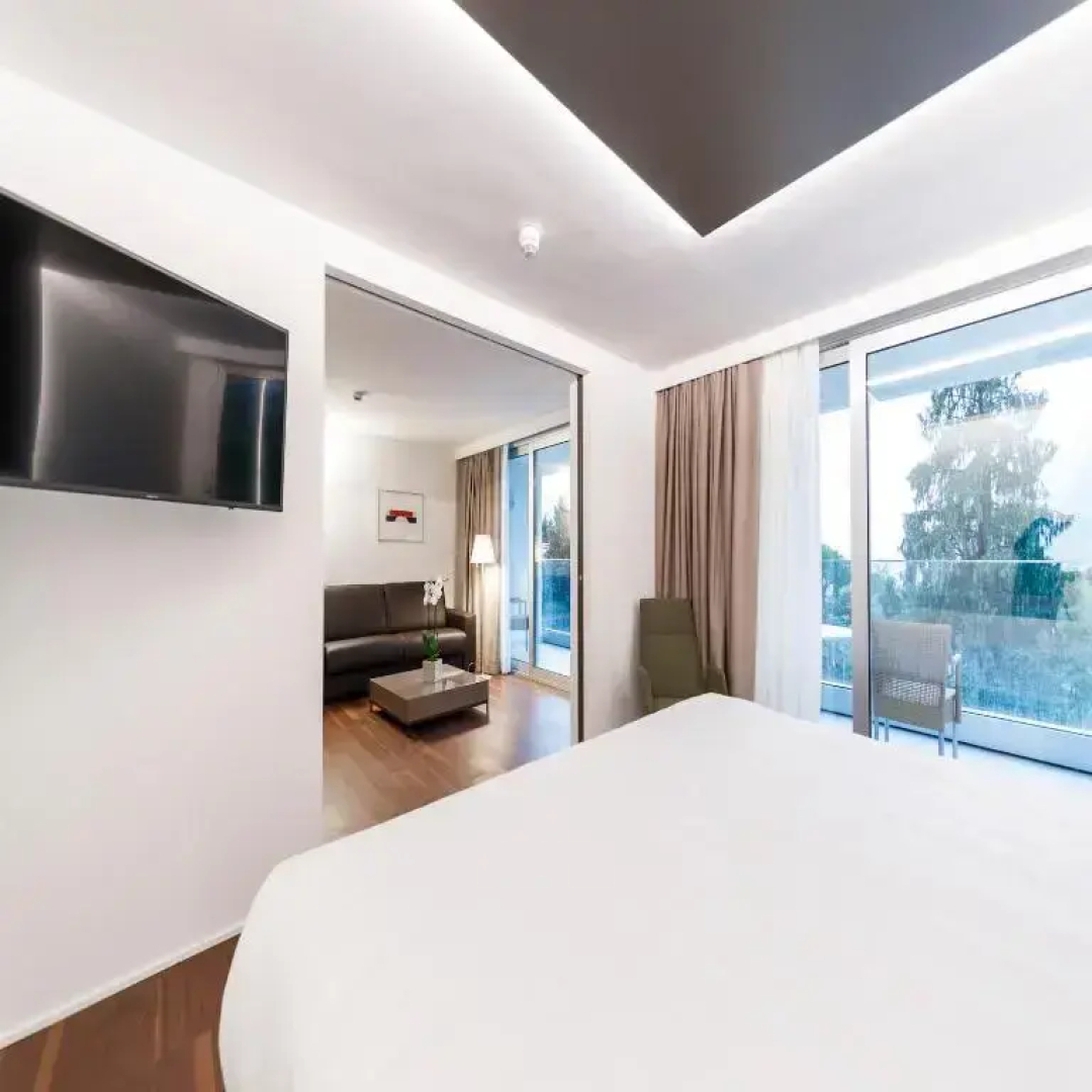 Курорт Du Lac et Du Parc Grand Resort