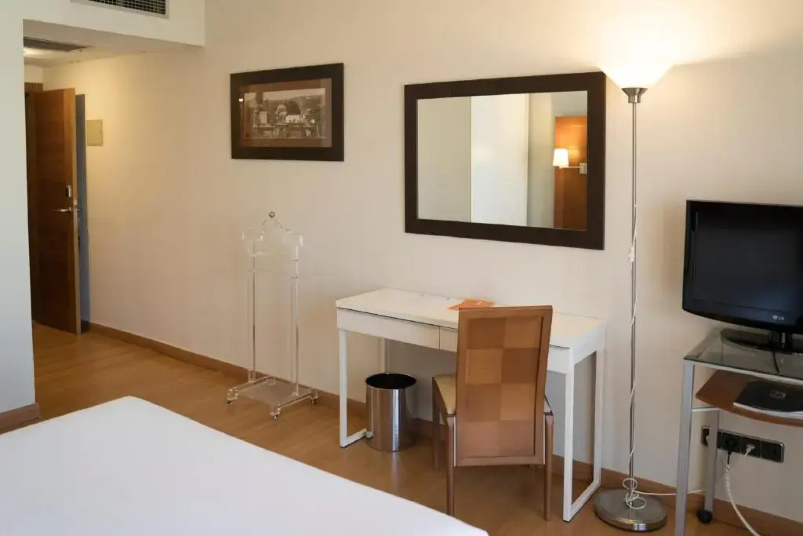 Hotel Sercotel Tres Luces