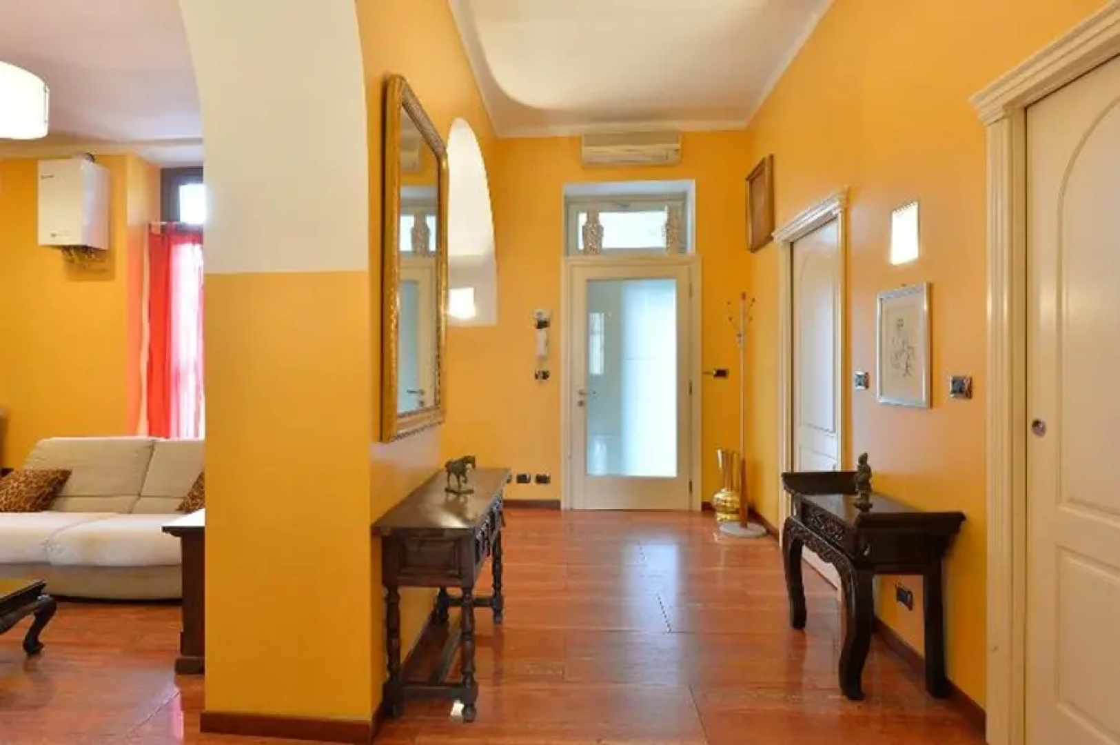 Montello - 988 - Milan - HLD 34366
