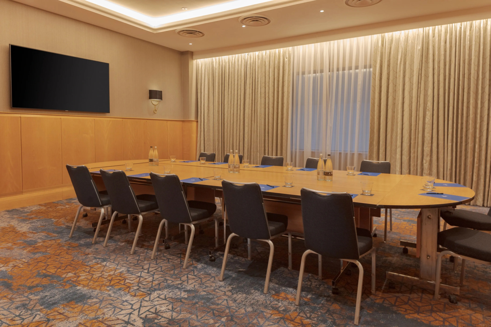 Отель Hilton Belfast