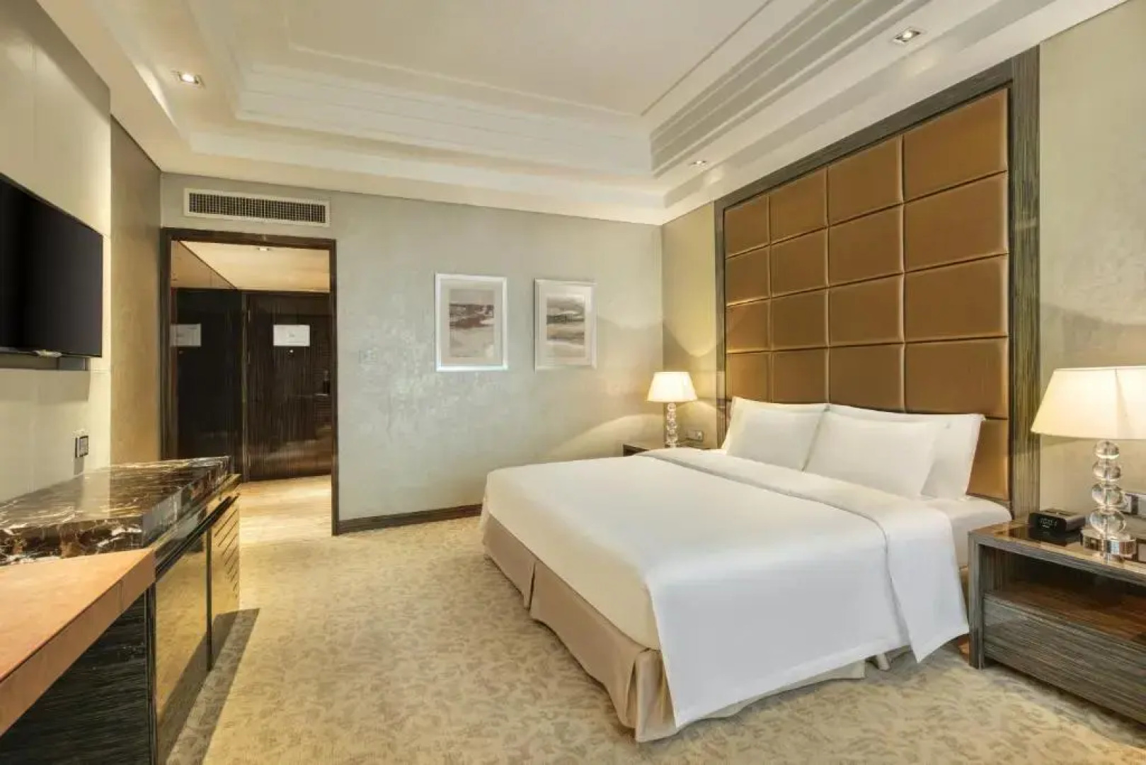 Отель Crowne Plaza Beijing Chaoyang U-Town by IHG