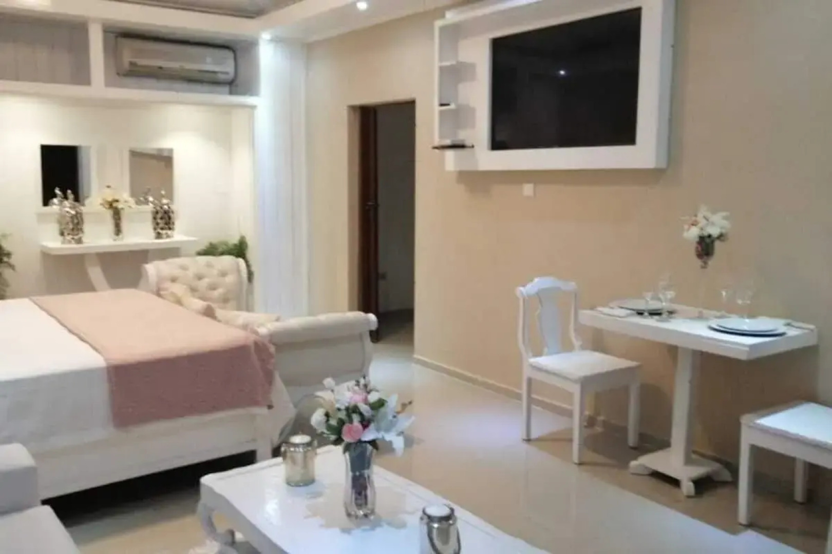 Отель Rancho Guacamayos