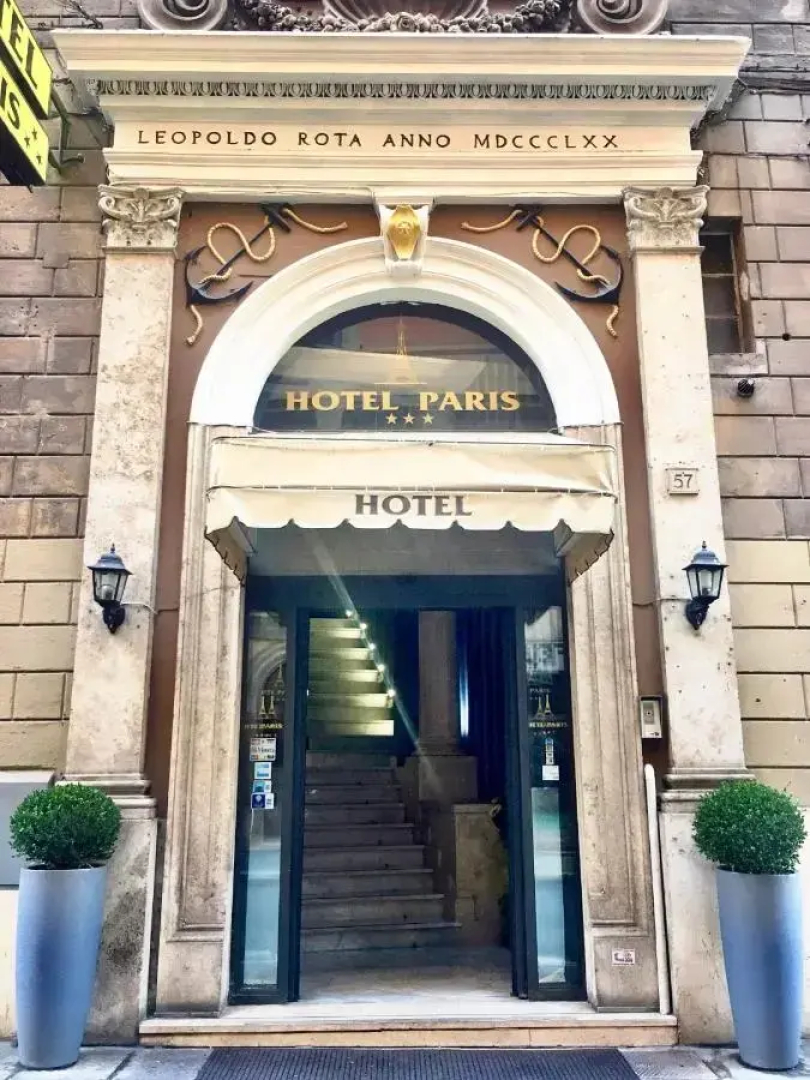 Hotel Paris