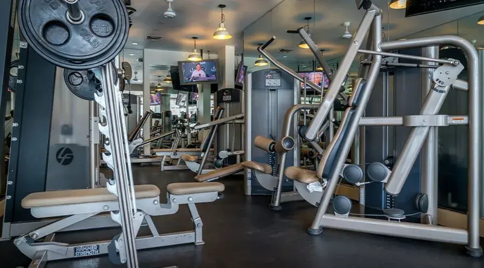 OYO Hotel & Casino (formerly Hooters Casino Hotel)