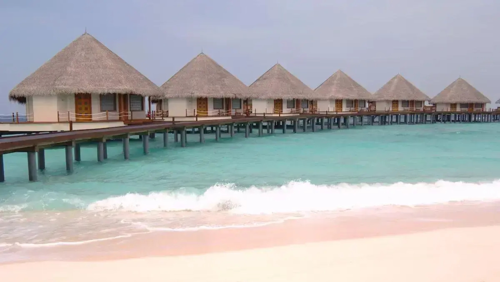 Курорт Adaaran Prestige Water Villas - with Dine around Premium All inclusive - 24 hours – 45 Minutes from Male by Seaplane