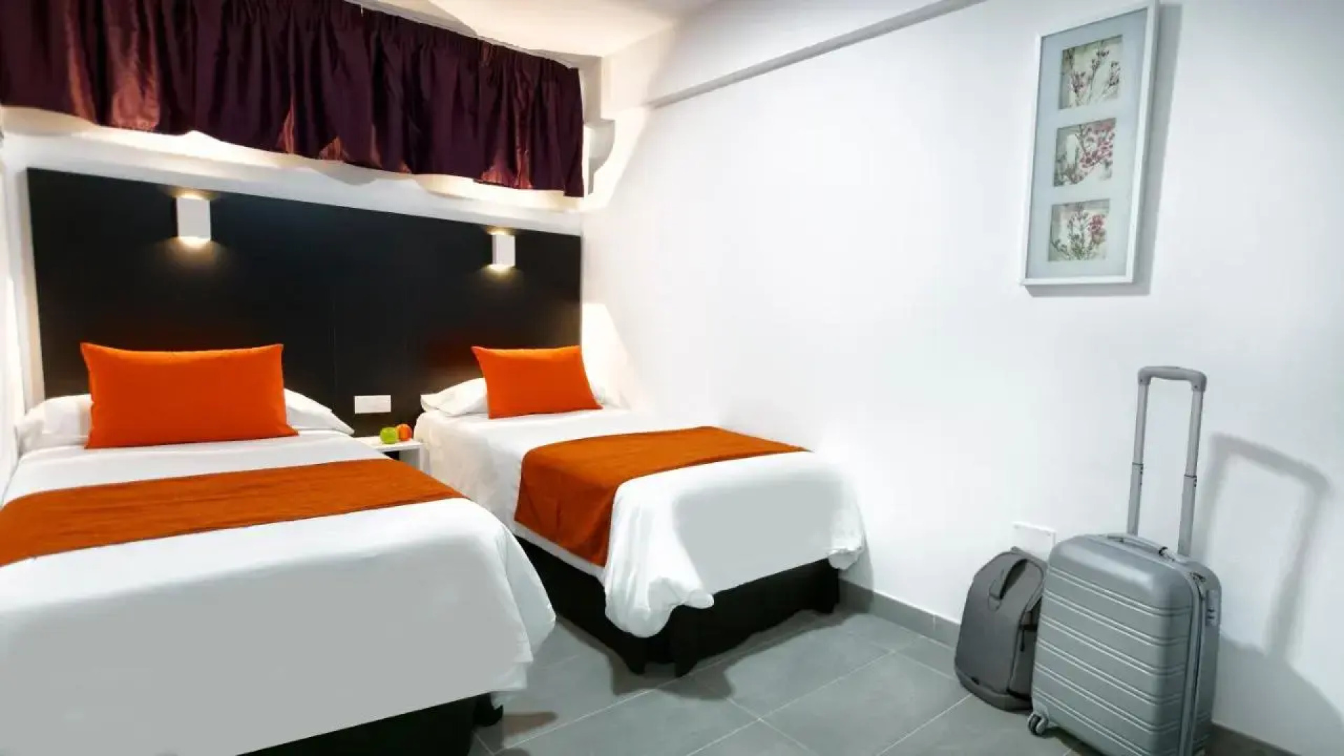 Отель Ura Jardín del Atlántico