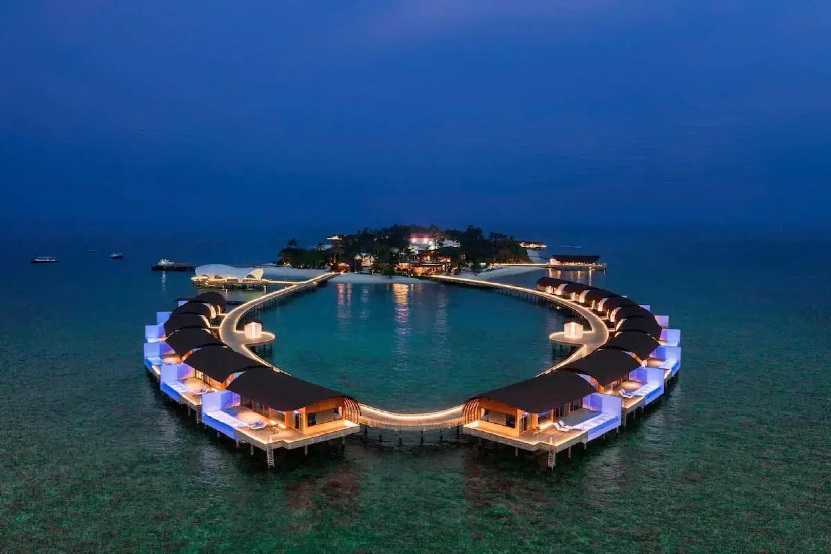 Курорт The Westin Maldives Miriandhoo 