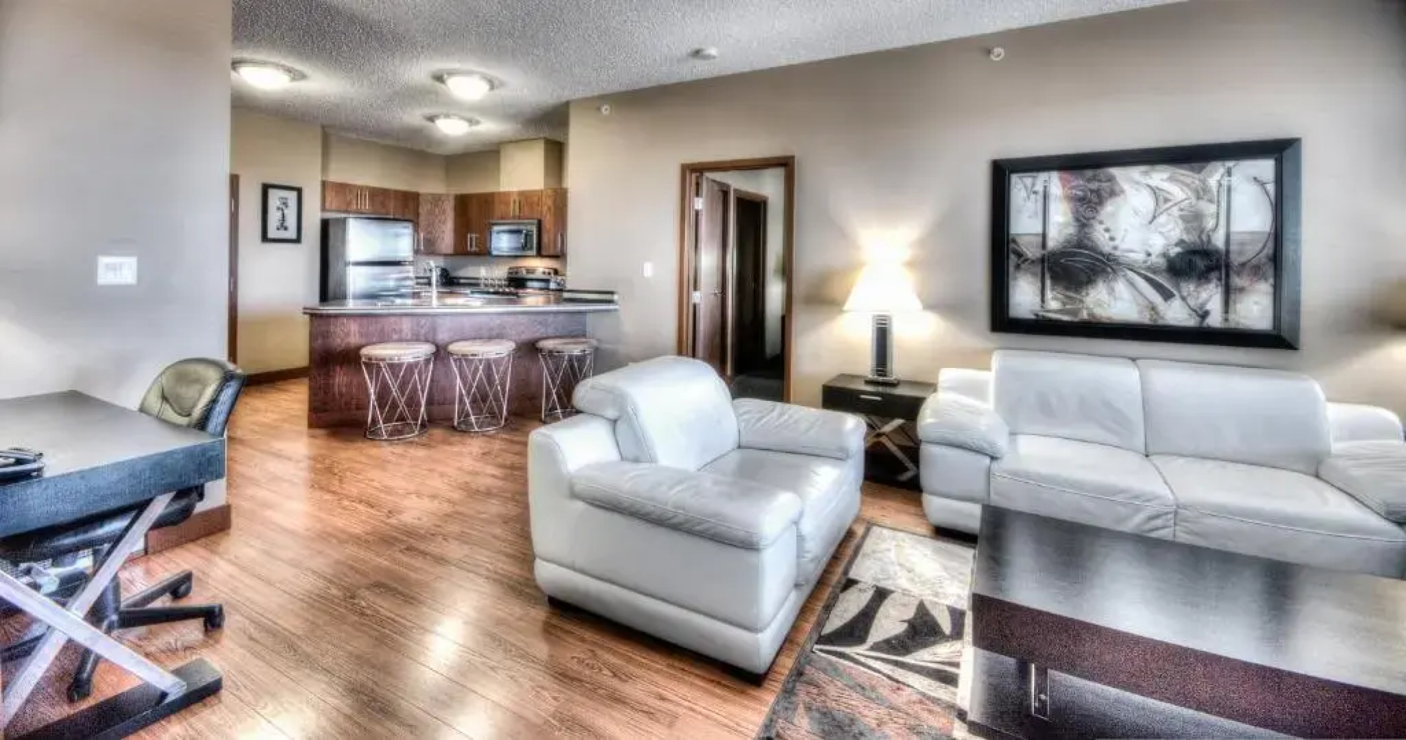 Grand Inn & Residence (ex. Podollan Rez-idence Grande Prairie) 