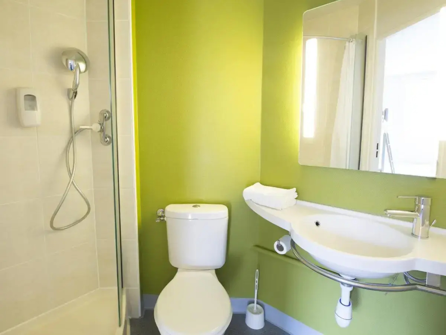 B&B HOTEL Auxerre Monéteau