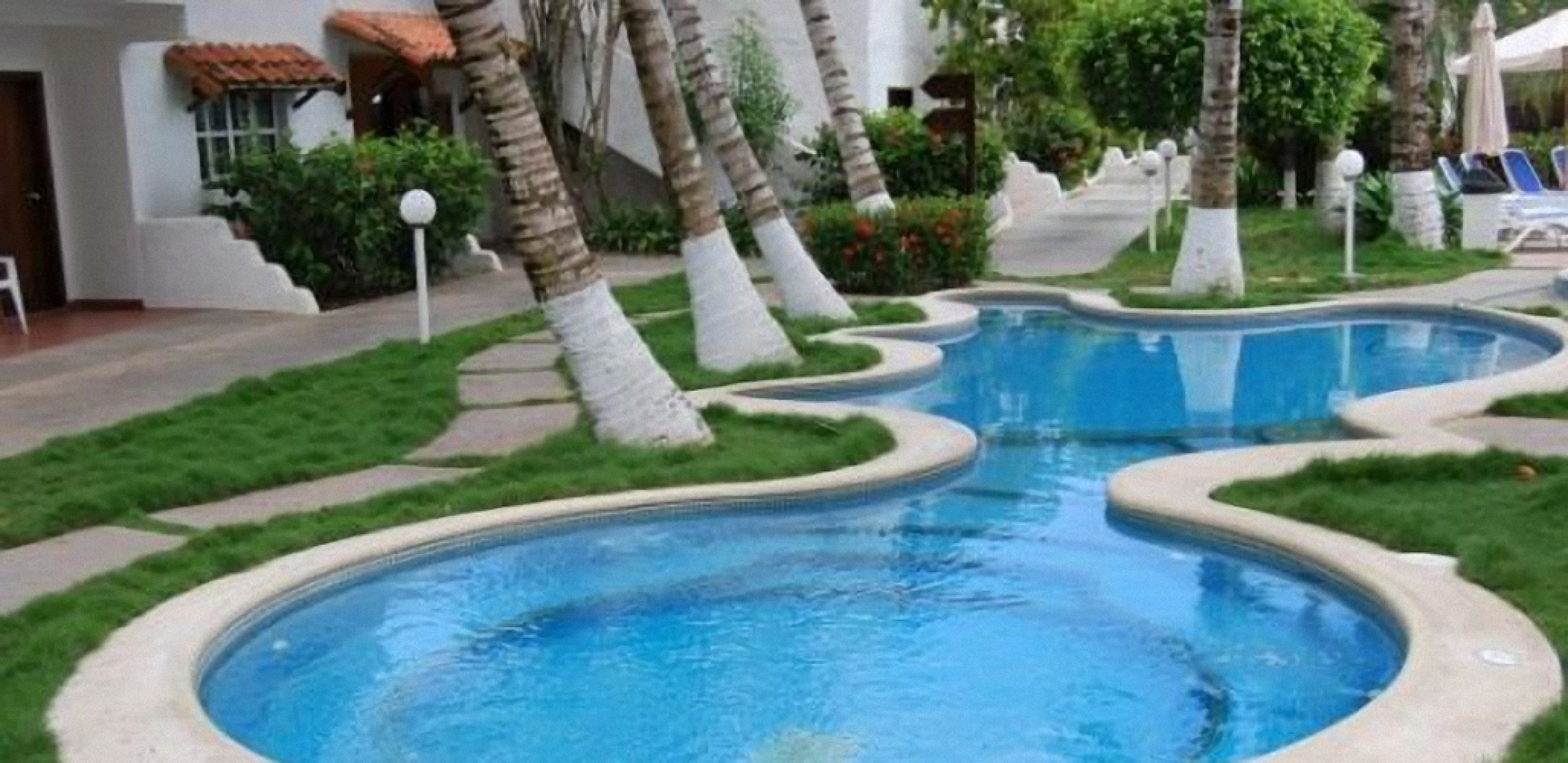 Le Flamboyant Hotel