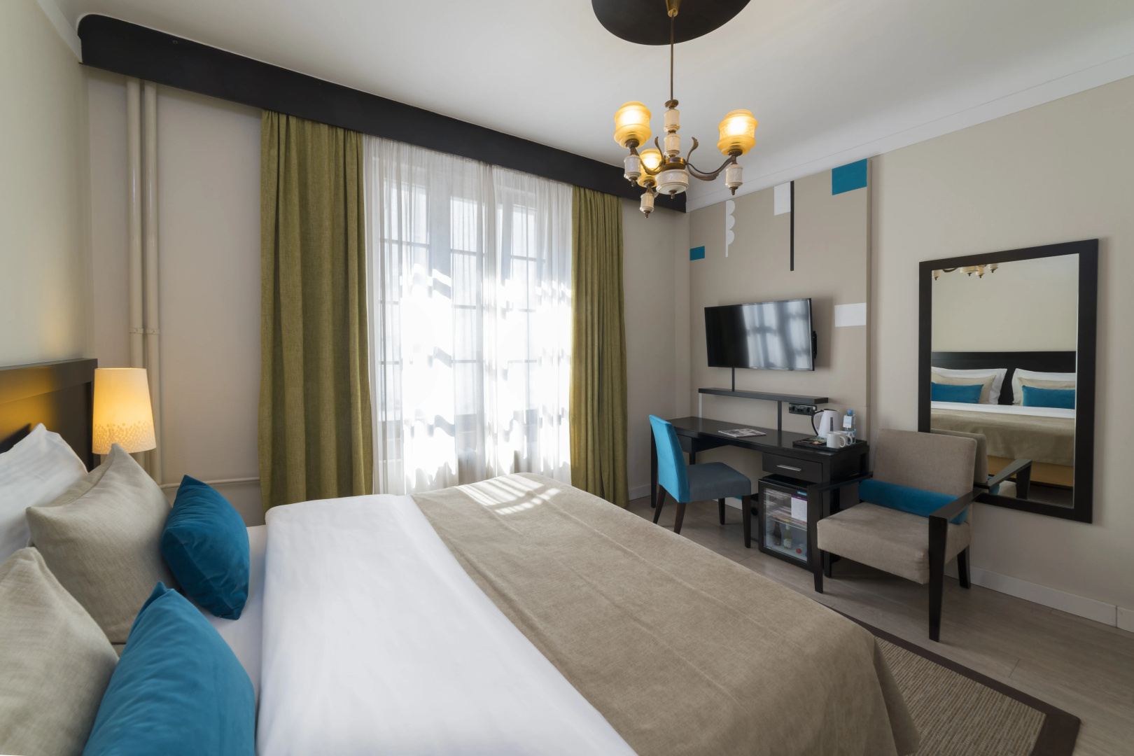 Отель Mercure Belgrade Excelsior