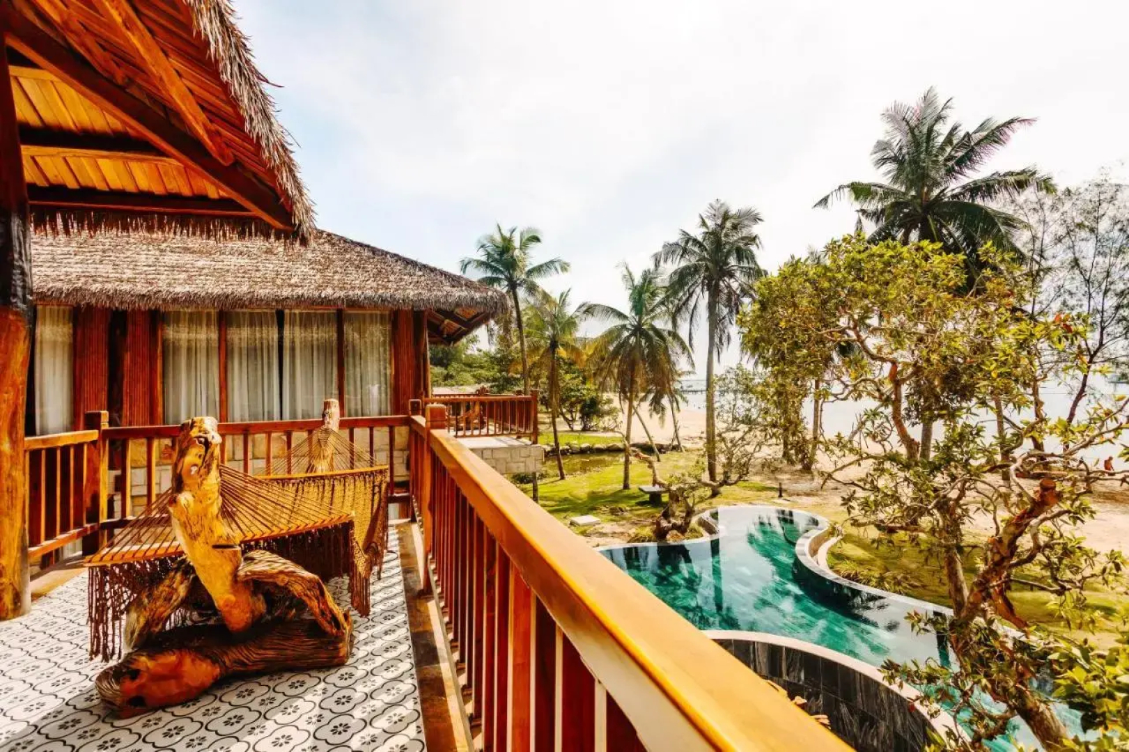 Курортный отель Ocean Bay Phu Quoc Resort and Spa