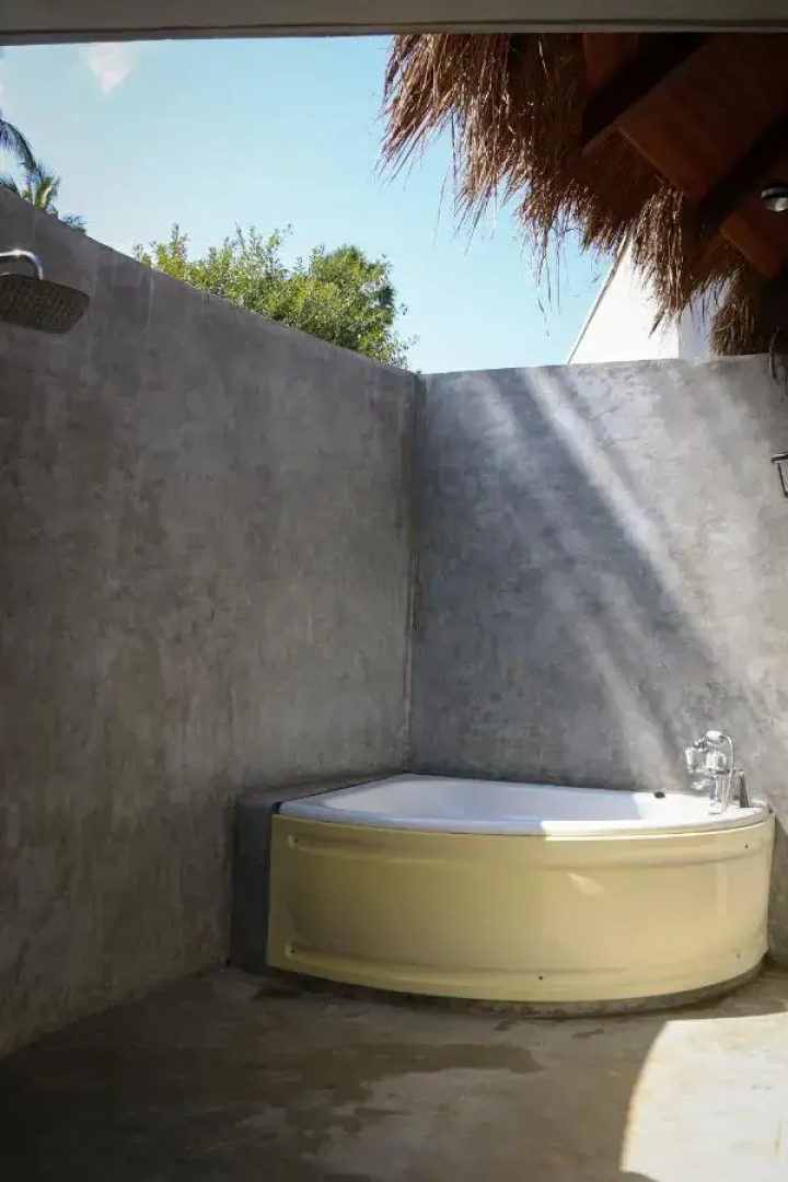 The Blue Lagoon Resort  Kalpitiya