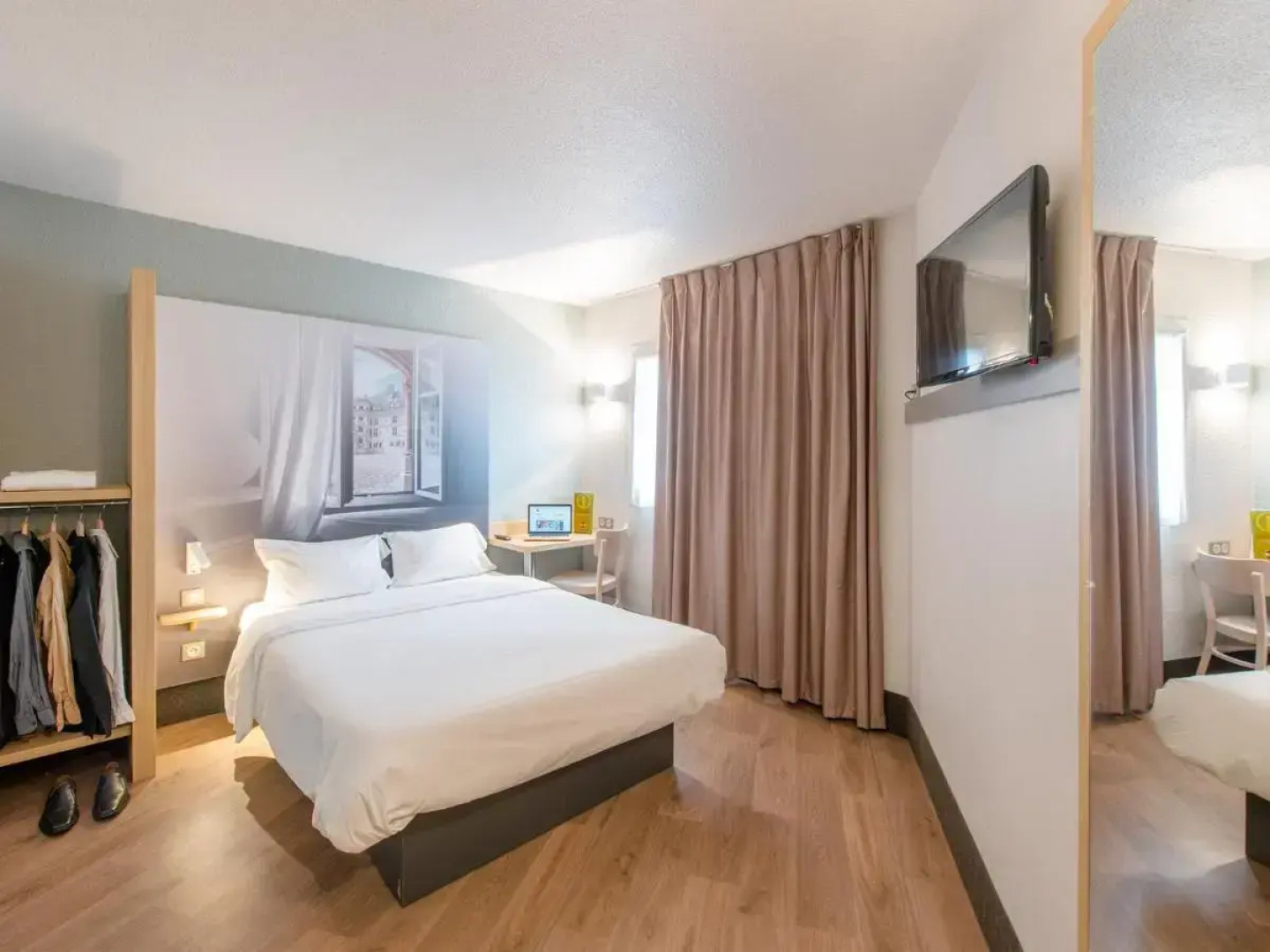 B&B HOTEL Blois Sud Vineuil