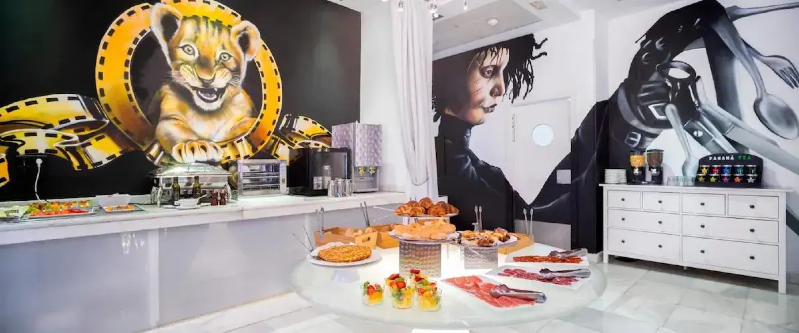 Отель DormirDcine Madrid