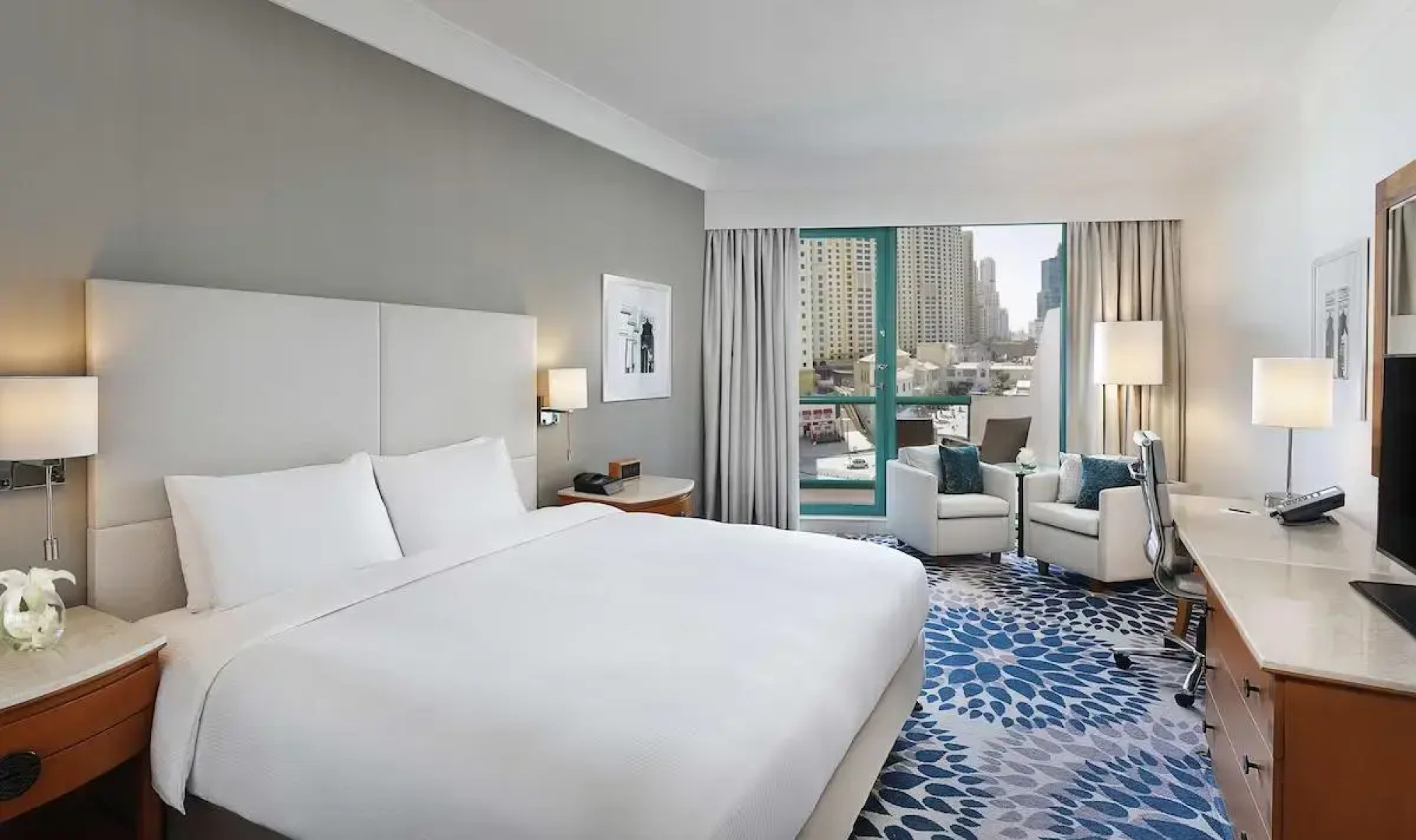 Hilton Dubai Jumeirah