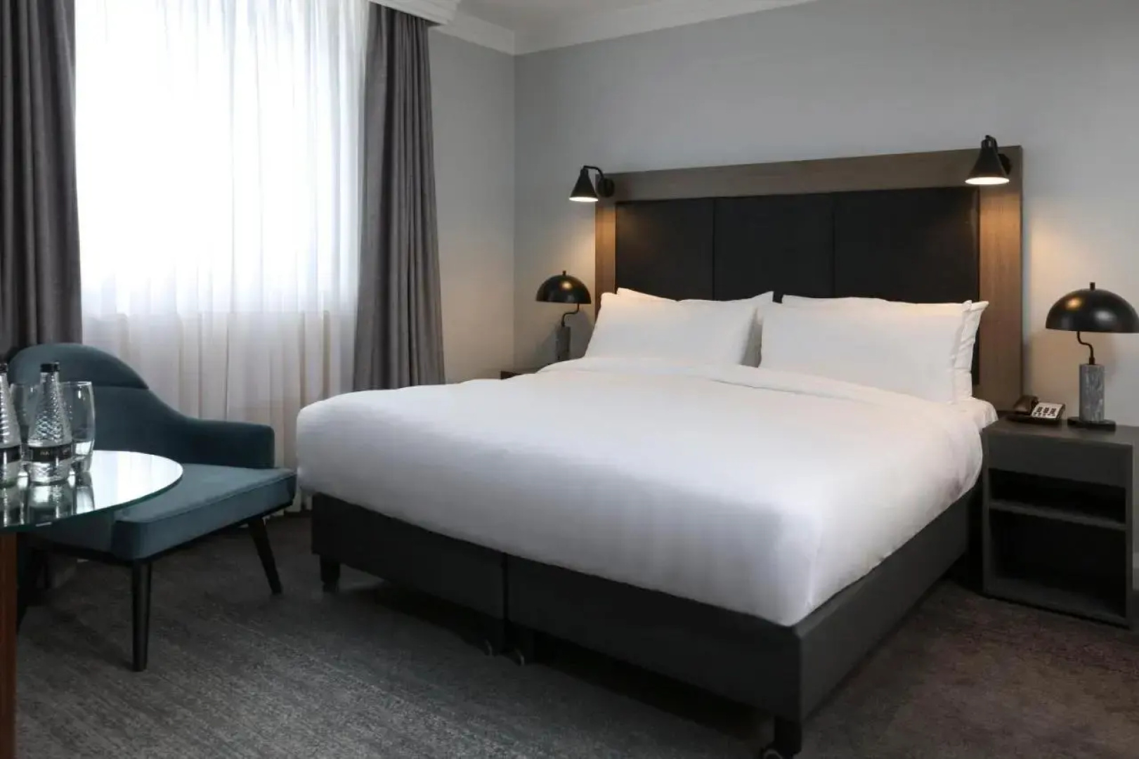 The Queens Hotel