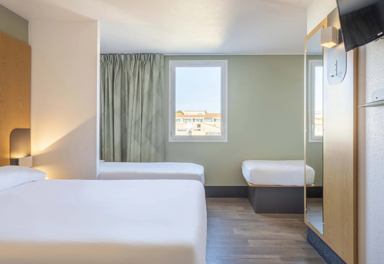 B&B HOTEL Martigues Port-de-Bouc