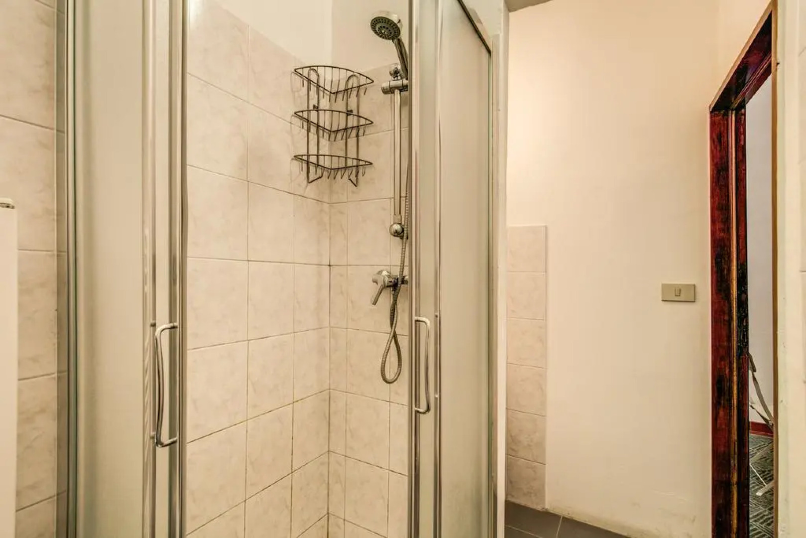 AwesHome Villa Tower