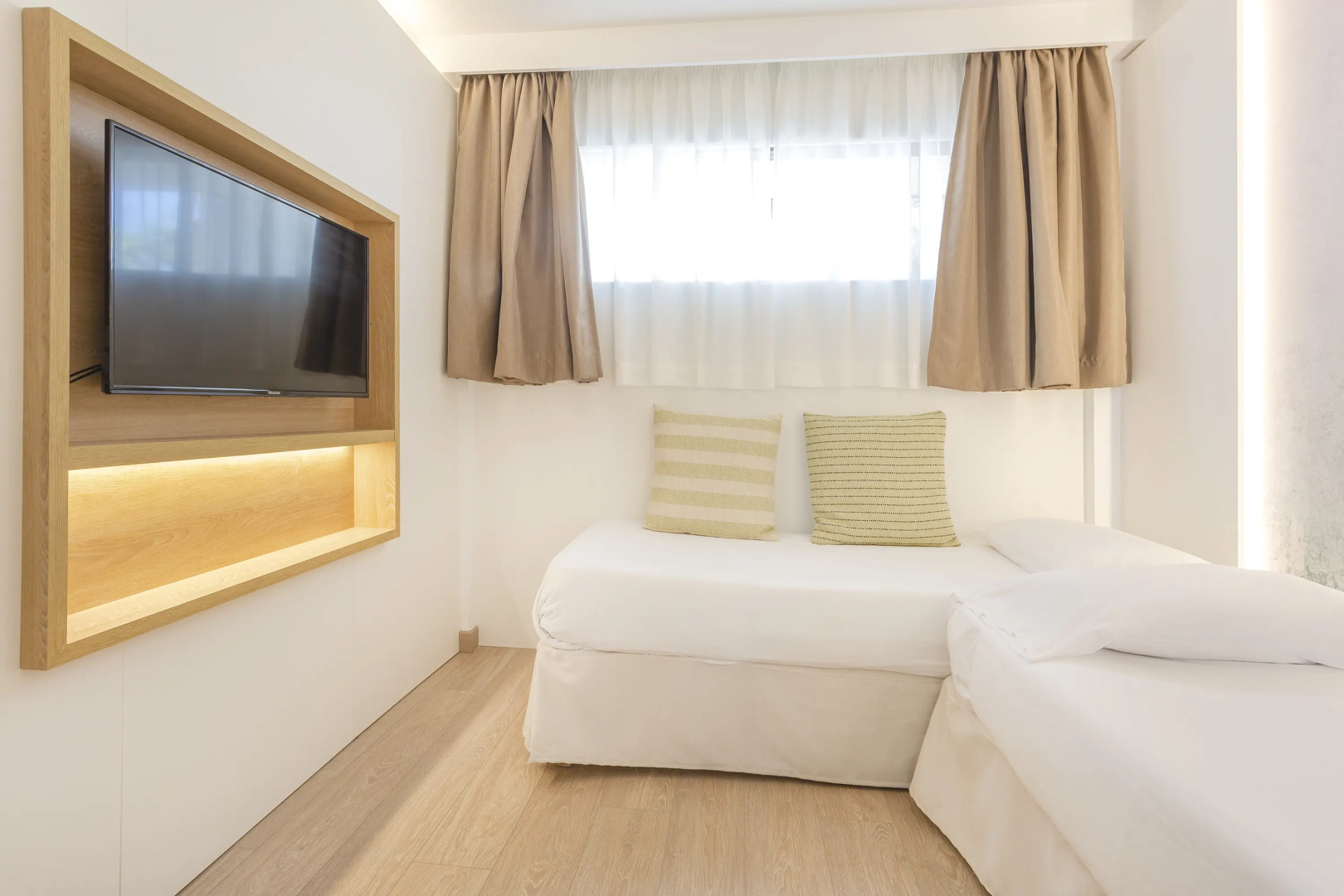 Marins Playa Suites