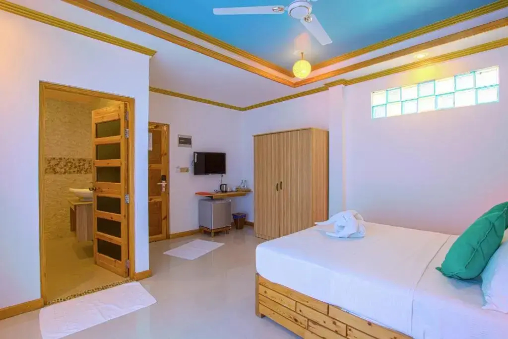 Kurumba Villa