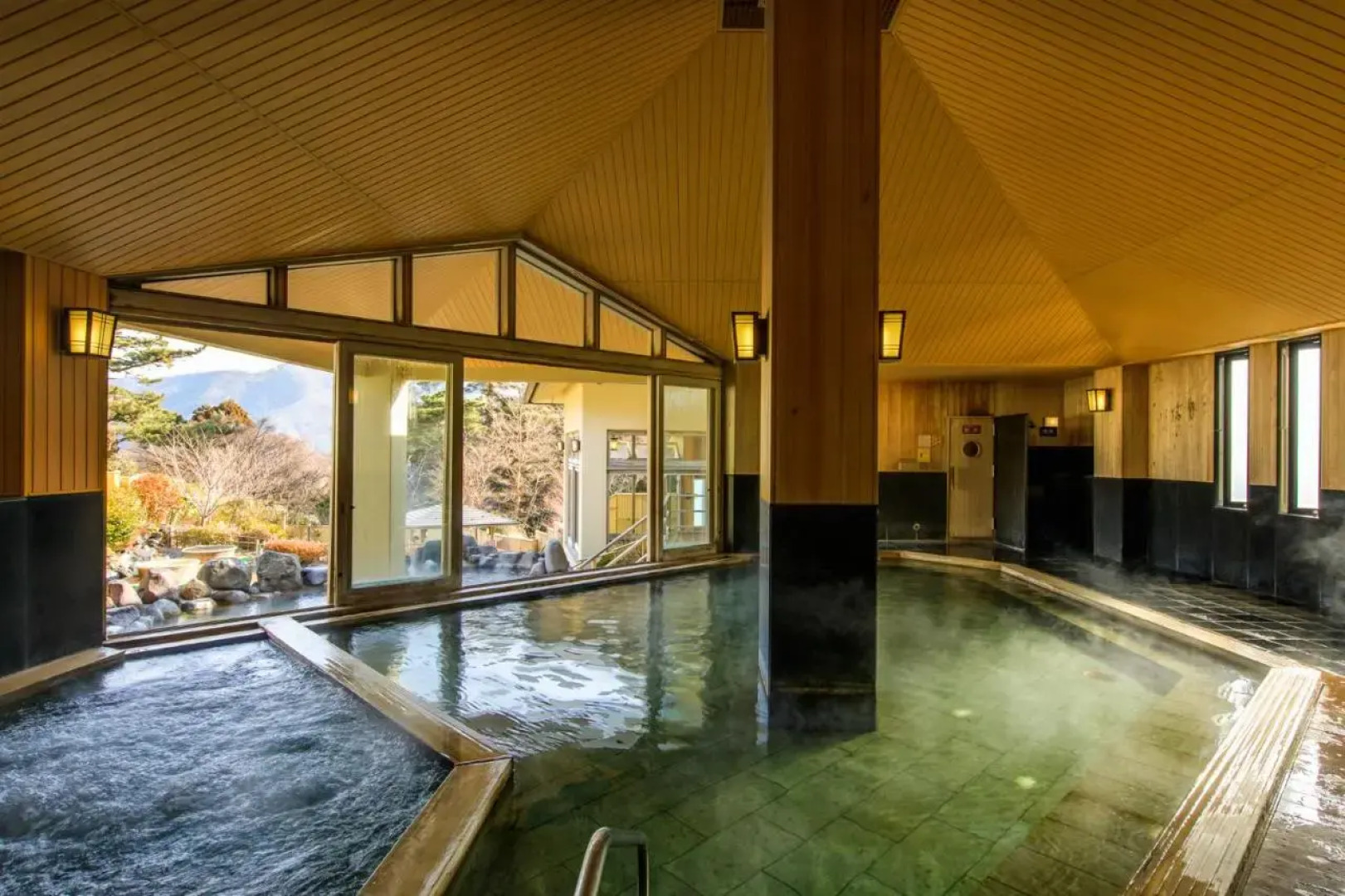 Hakone Kowakien